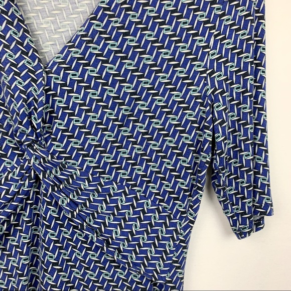 Ann Taylor Crossover Twist Effect Blue White Top - Picture 5 of 8